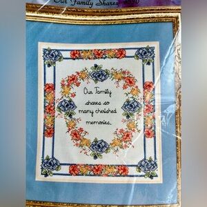Vintage Sandi Phippps Our Family Shares Cross Stitch Sampler Pack #530 Unopened